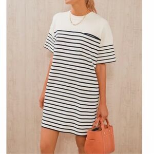 NWT! Tuckernuck Navy and Cream Striped Dress, Size XL